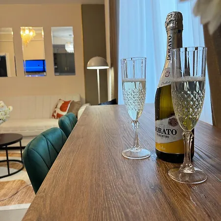 Vista Deluxe كرايوفا