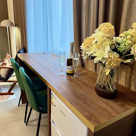 Vista Deluxe * كرايوفا