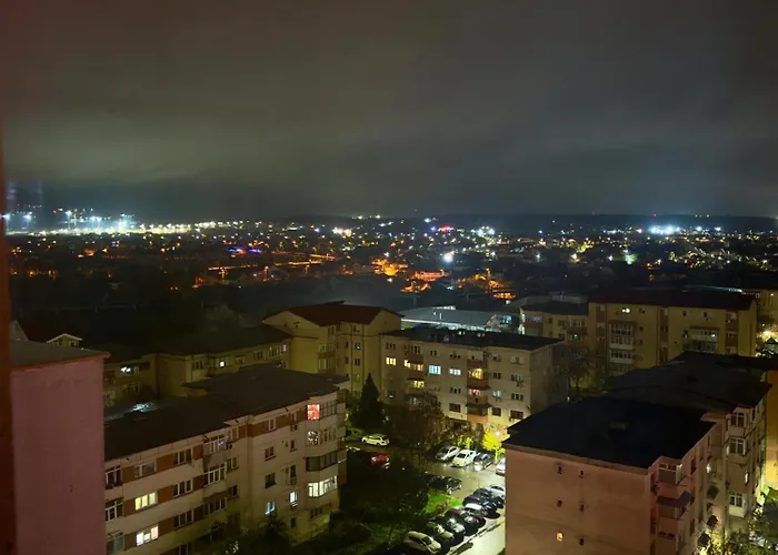 Vista Deluxe Apartment